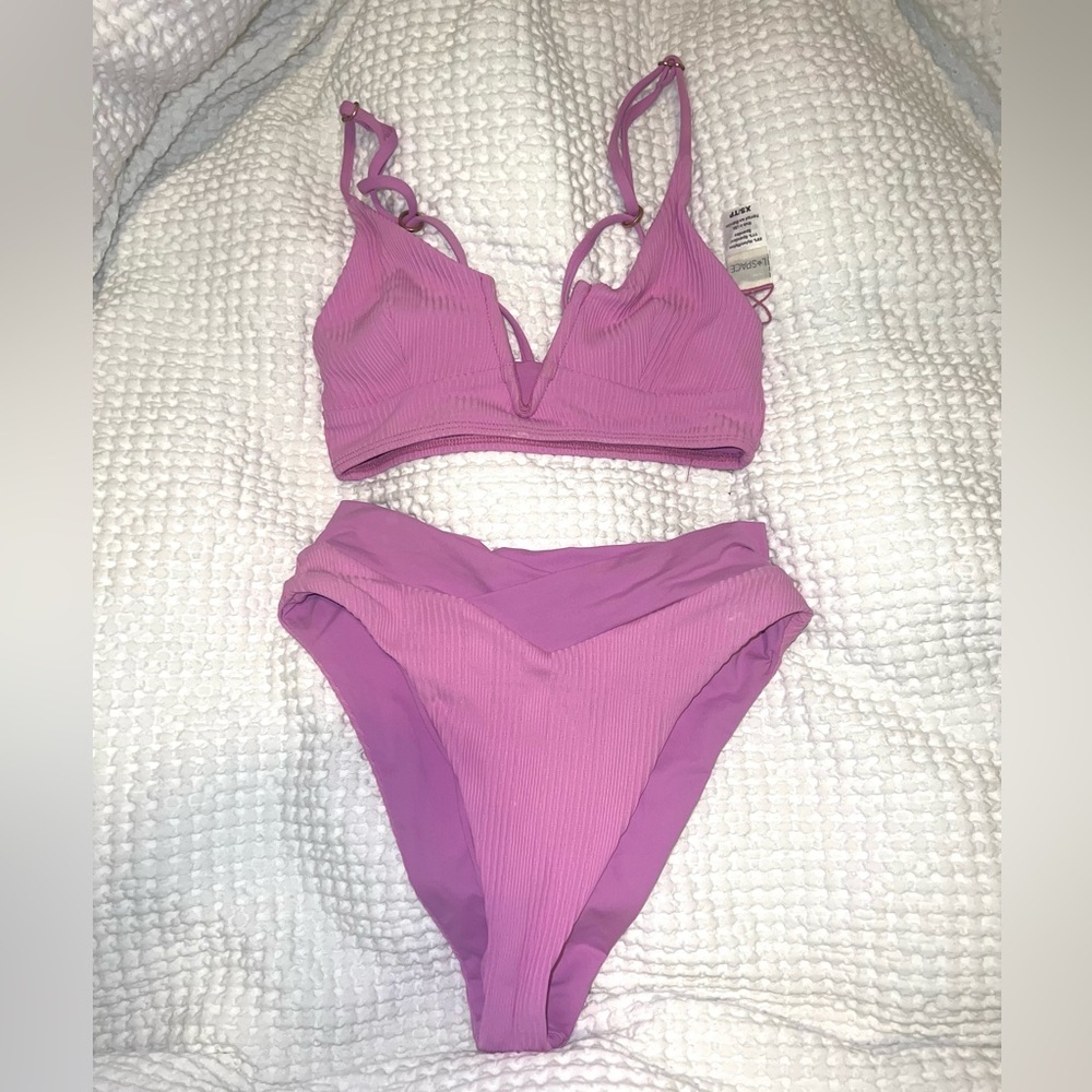 L Space Bikini Siren top and Court bottom in Rosebud - Picture 3 of 4